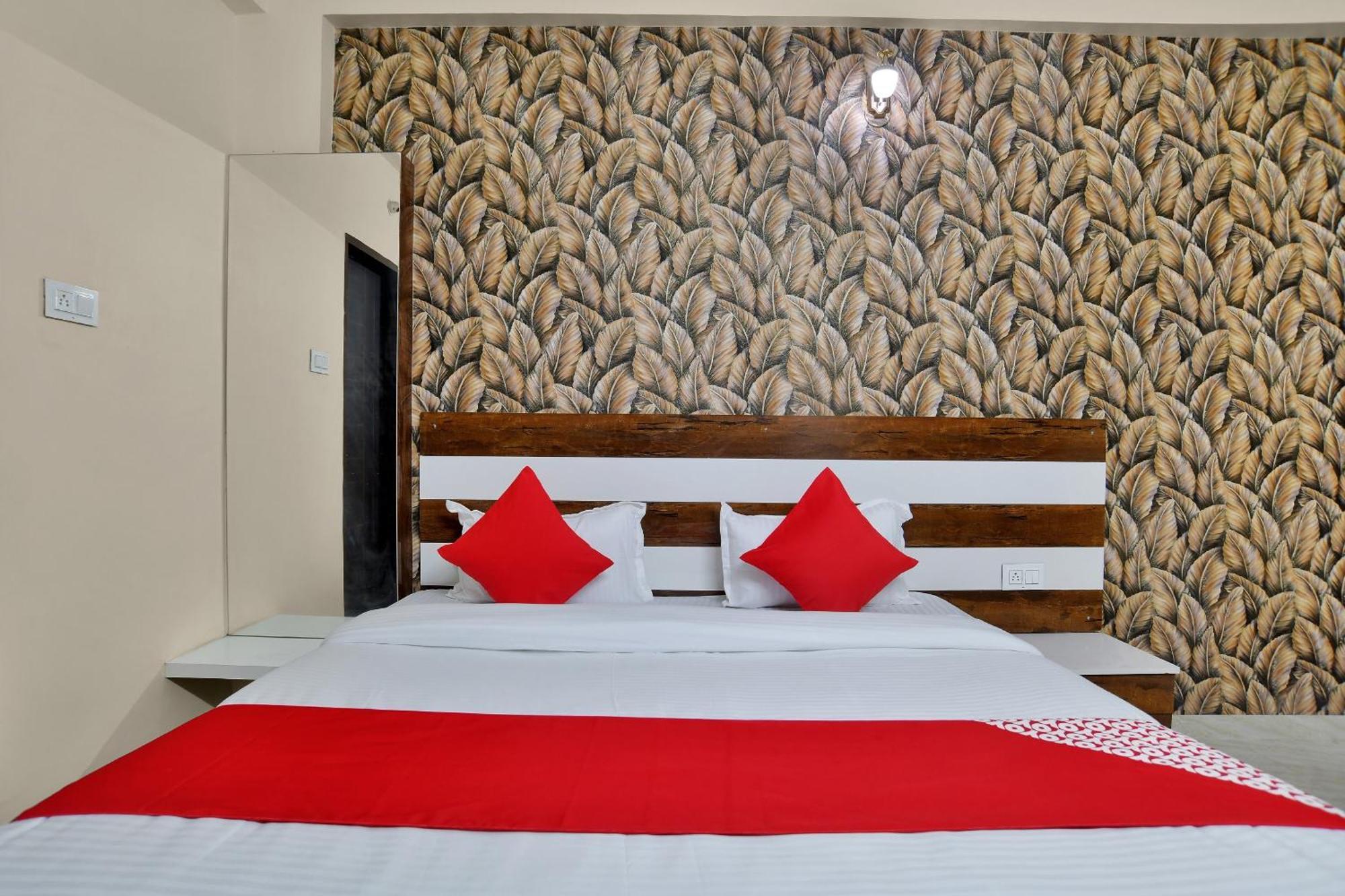 Hotel O Zodiac 印多尔 外观 照片