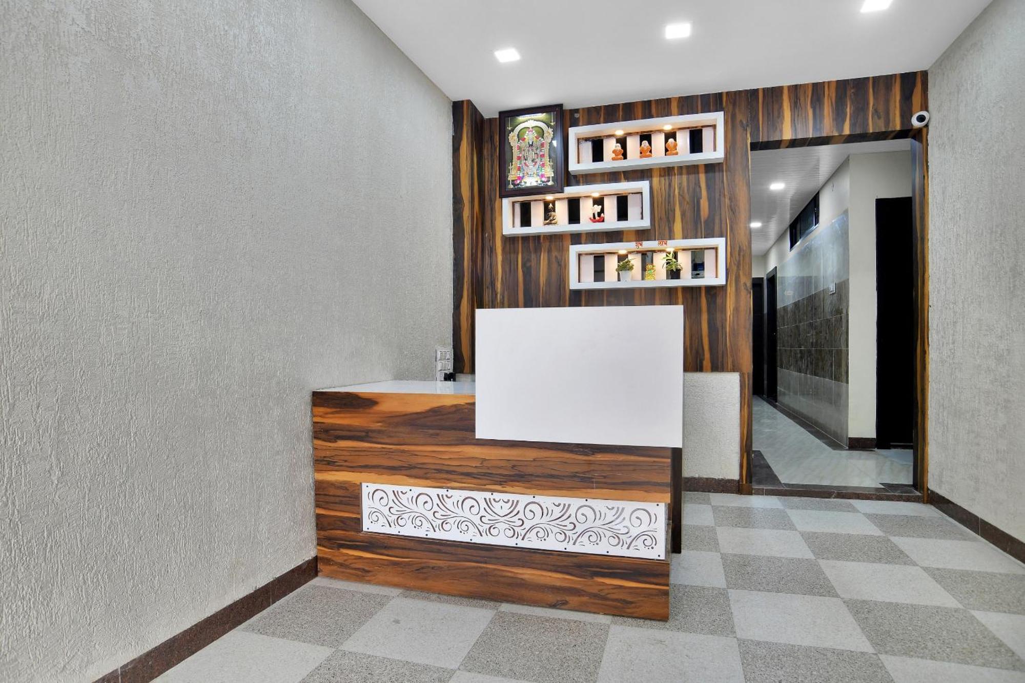 Hotel O Zodiac 印多尔 外观 照片