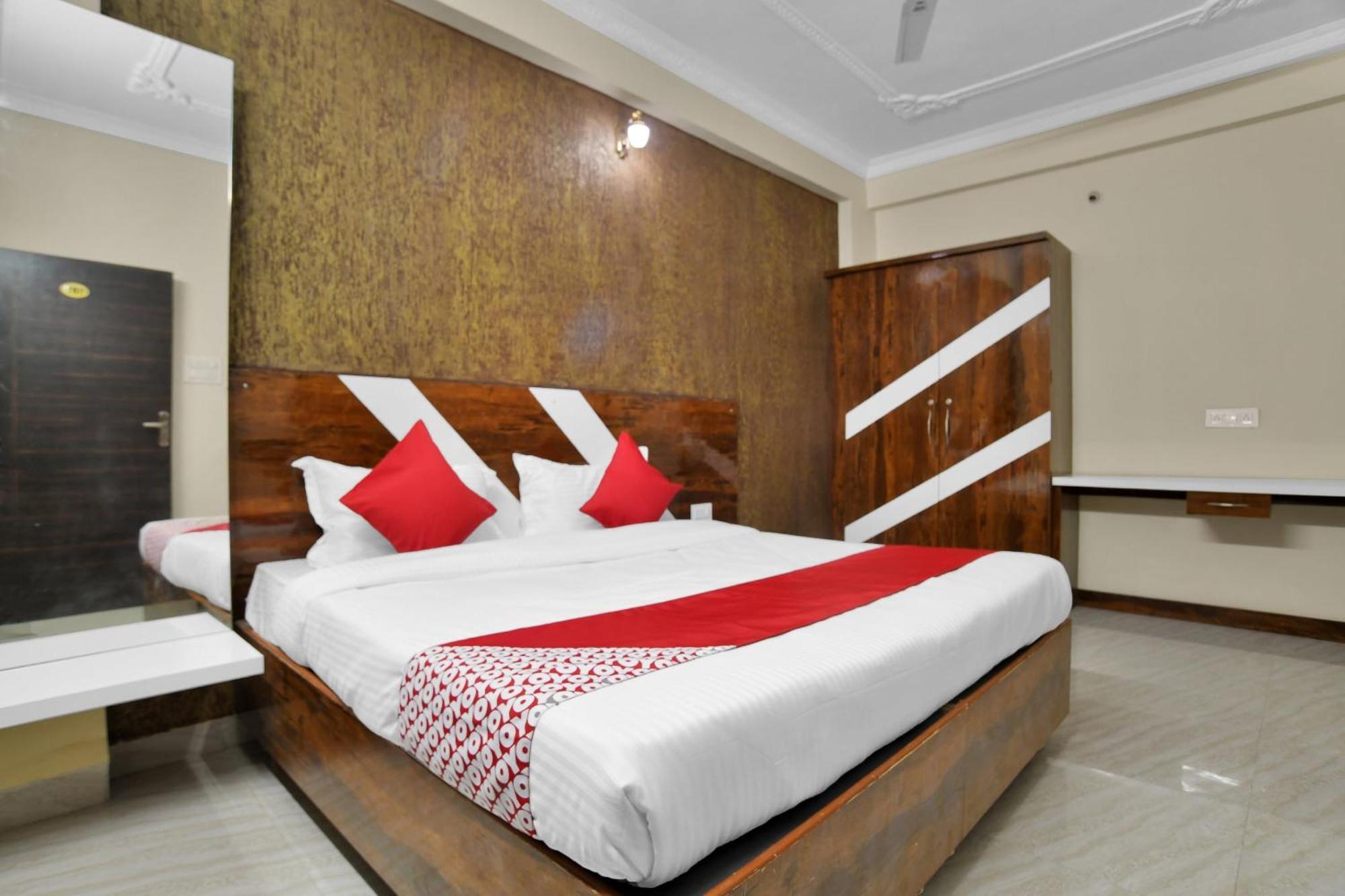 Hotel O Zodiac 印多尔 外观 照片