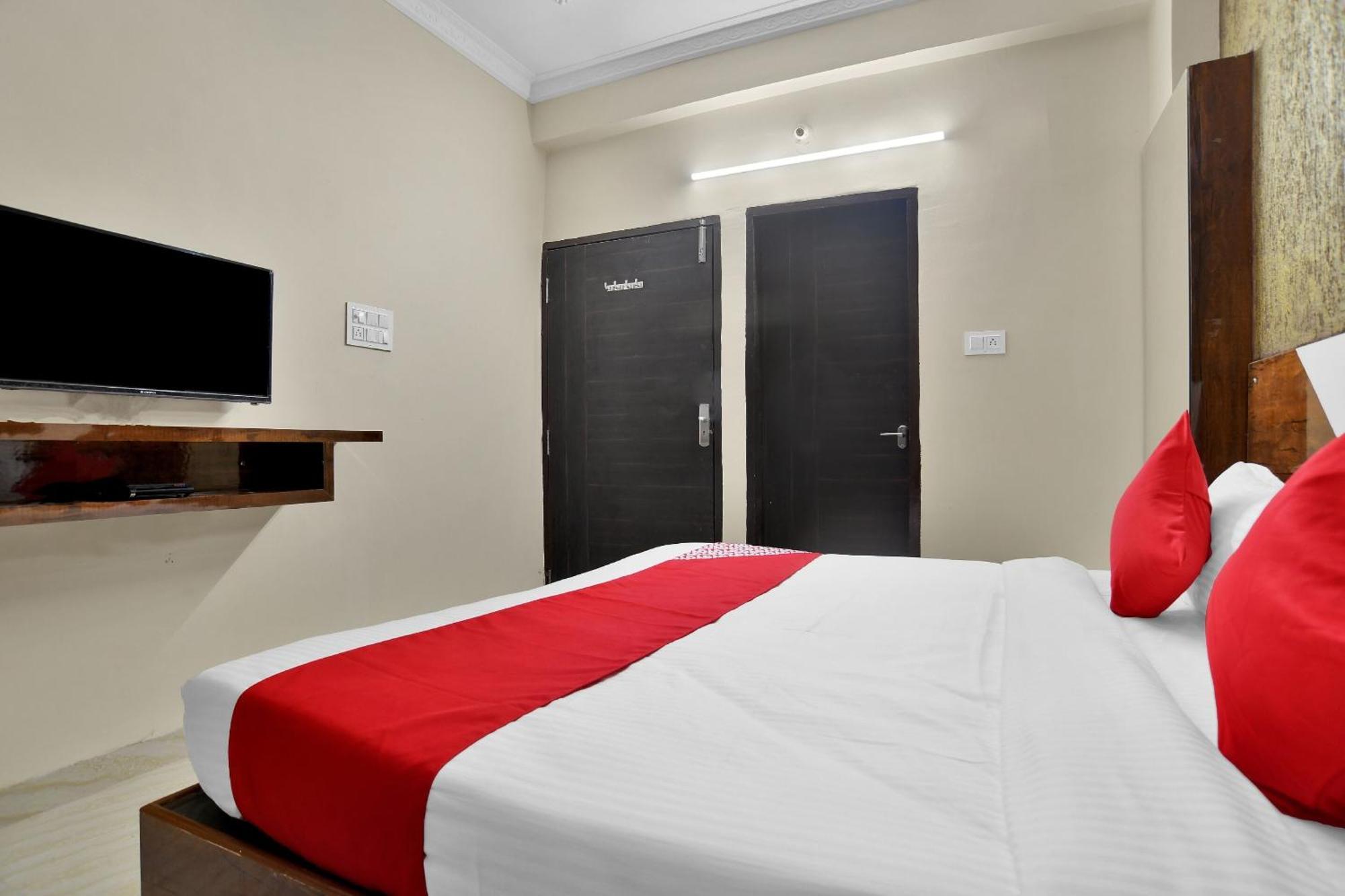 Hotel O Zodiac 印多尔 外观 照片